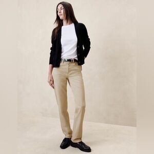 NWT! Banana Republic Sandstone High-Rise Straight Jean - Size 35